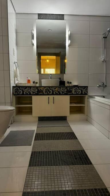 فاخرة بإطلالة بحرية كاملة Appartement Djeddah