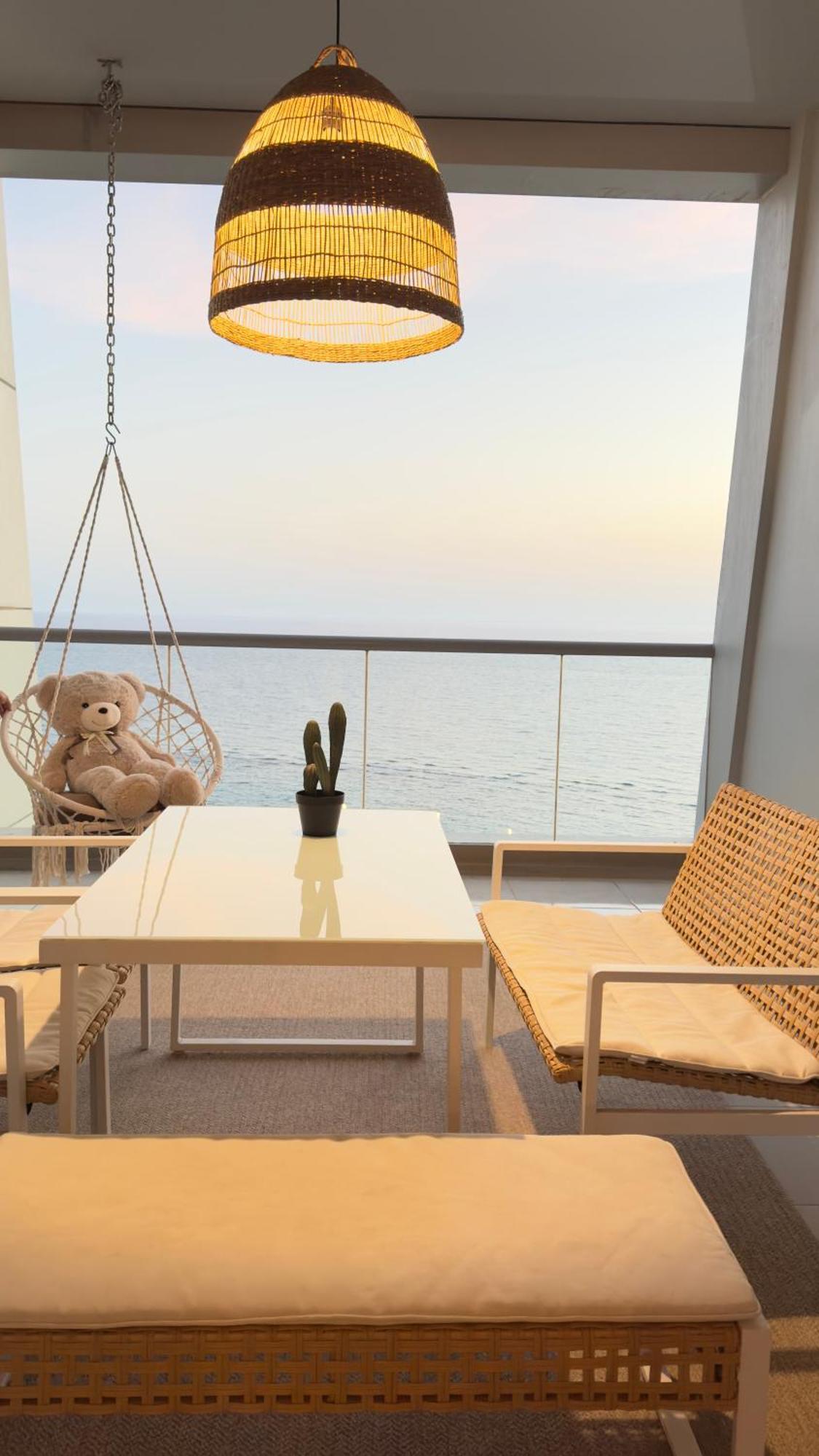 فاخرة بإطلالة بحرية كاملة Appartement *